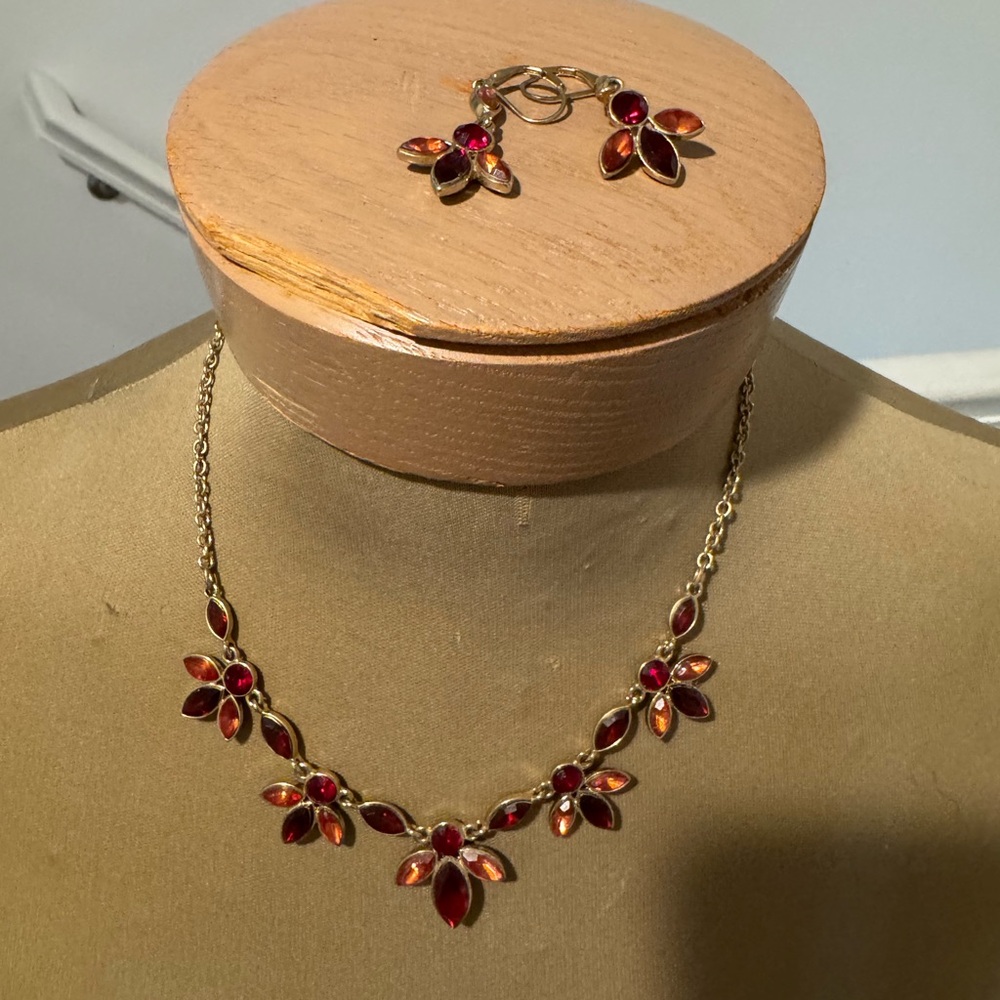 Napier necklace and earring set